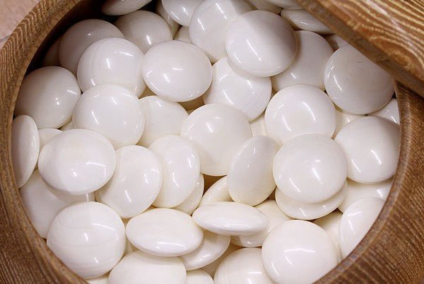 碁石 碁笥 本蛤 約8.7mm/31号 那智黒石 白石177個 黒石181個 囲碁 碁笥セット 実用碁石 - 安心保証・業界最安値の販売 福助